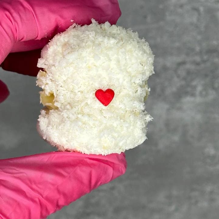White Chocolate Macarons