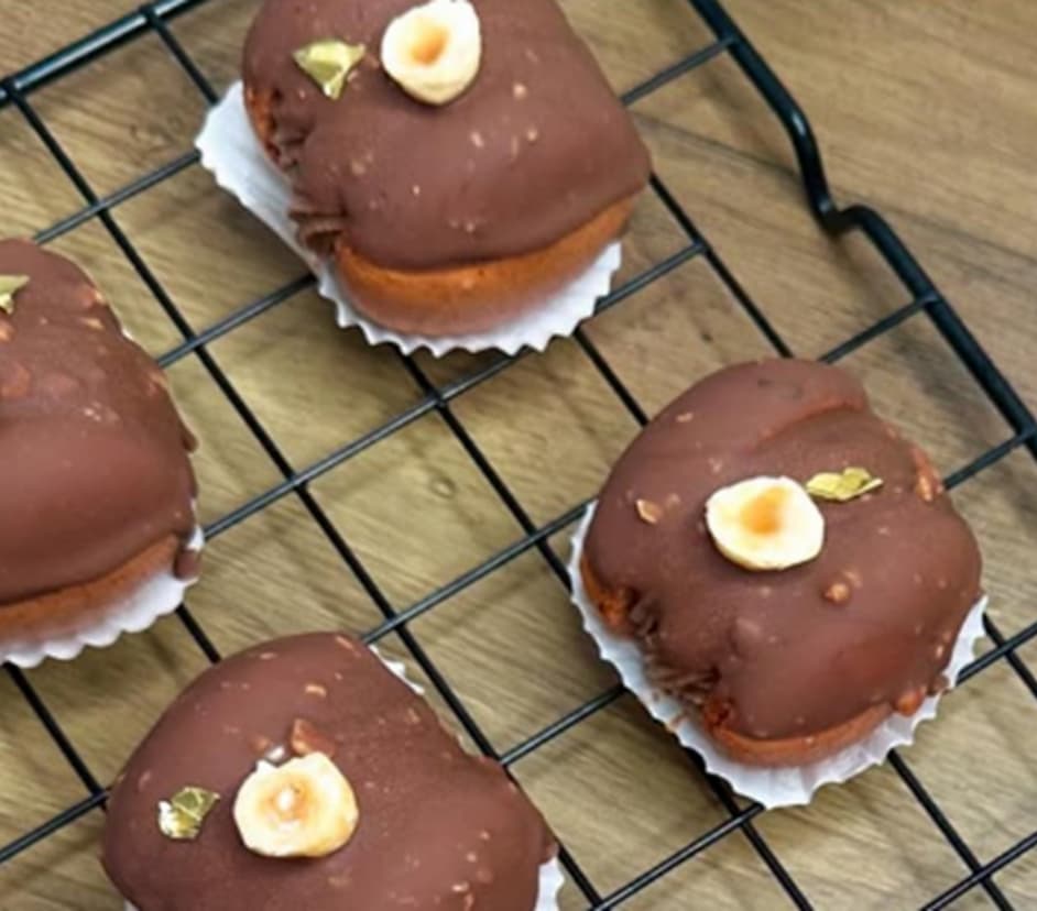 Milk Chocolate Macarons